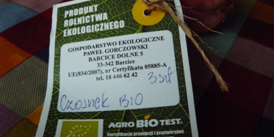 Sprzedam czosnek ekologiczny z aktualnym certyfikatem Agrobiotestu. W główkach