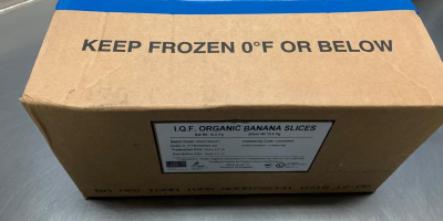 Banan , banany mrożone w plastrach organiczny o grobości