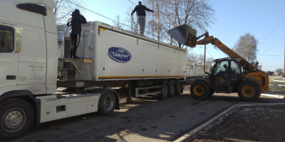 Sunflowerseed oil and sunflowerseed meal and cake from Ukraine
