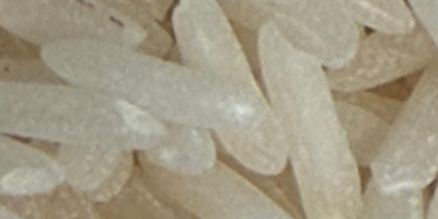 Długi biały ryż. Pochodzenie: Surinam (region Karaibów). Ten wysokiej