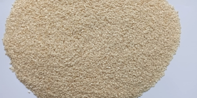 Sprzedam SEZAM ŁUSZCZONY 99,98% PREMIUM Kraj pochodzenia: Turcja/Nigeria Opakowanie: