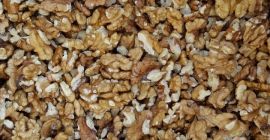 Organiczne jądro orzecha włoskiego - 10 € / kg