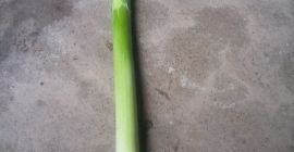 Sprzedam por lincoln na wloszczyznę tacki itp. Duża ilość.