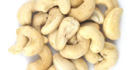 Nasze dostępne orzechy to: surowe orzechy orzechowe, surowe orzechy