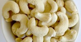 ORZECHY CASHEW Szczegóły produktu: - Okres przydatności do spożycia3