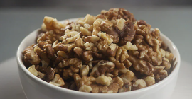 Do sprzedania ostatnie 1440kg orzecha włoskiego łuskanego. Orzech suchy