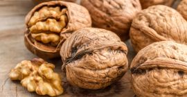 Sprzedam 150 kg Orzecha włoskiego BIO. Odbiór osobisty. Zapraszam