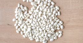 Witam Sprzedam Fasolę biała w rozmiarze: 100-120/100g, 70-80/100g. Ilości