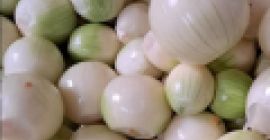 Sprzedam cebulę obraną.Nawiąże współpracę z odbiorcami.Cebula biała. Ilość 5